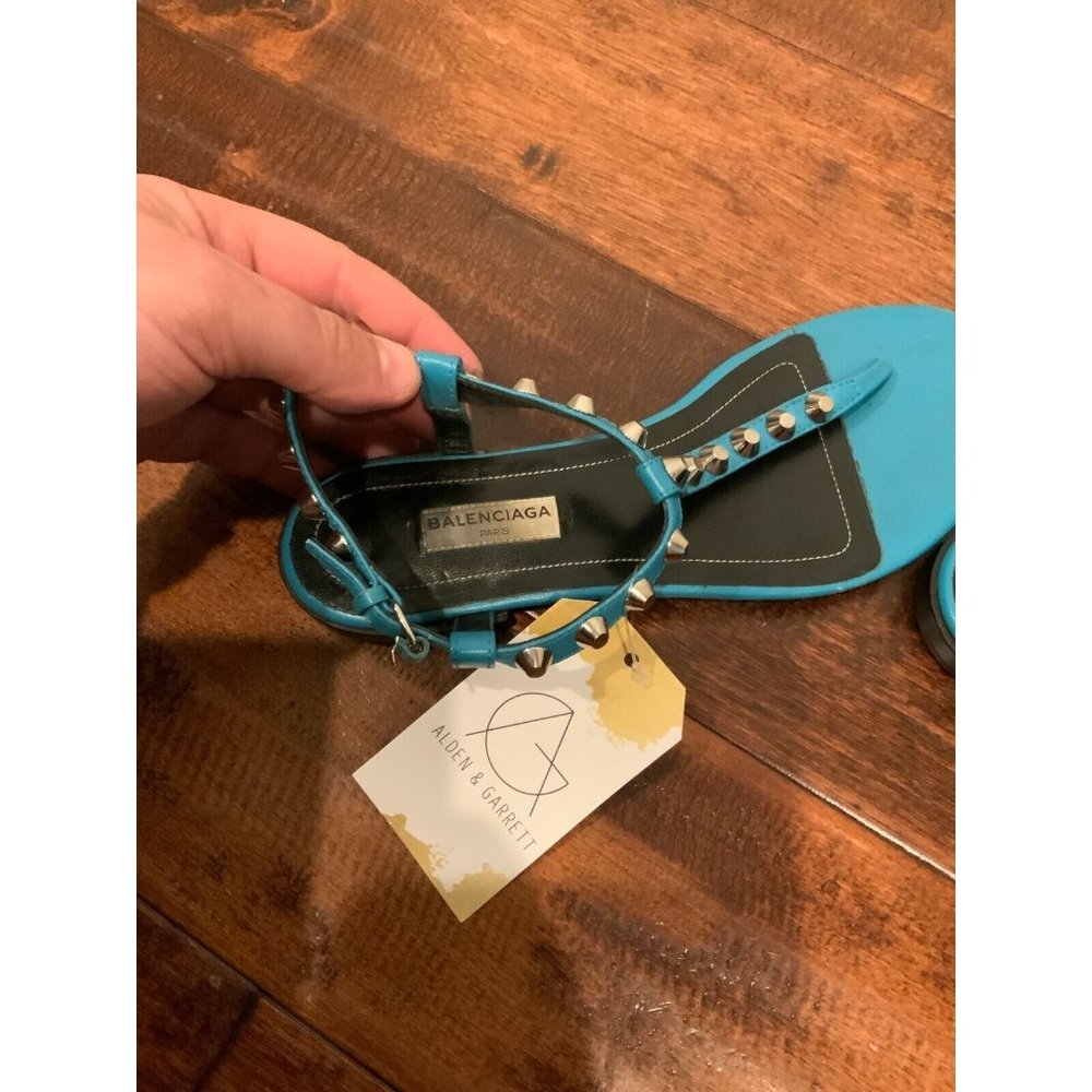 Balenciaga Teal Blue Leather Studded Thong Sandals, Size 6.5 (US) 36.5 (EU) - Picture 6 of 10
